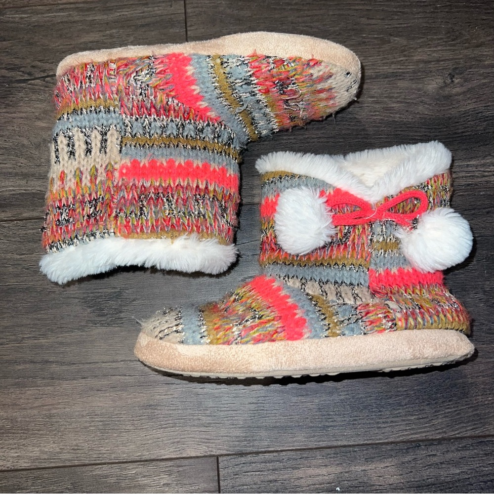 🌷5/$13! Boot slippers 13/1